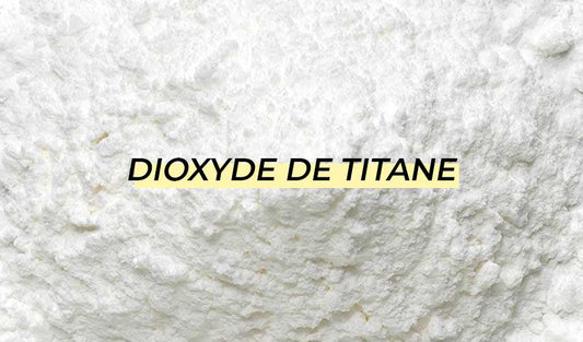 dioxyde de titane et rouge à lèvres