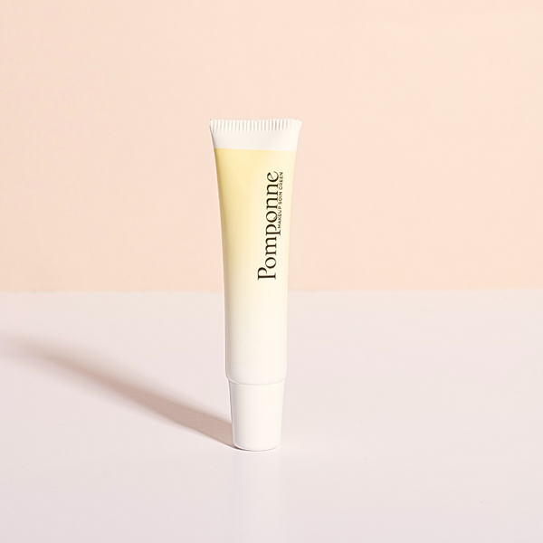 Hydrating lip gloss