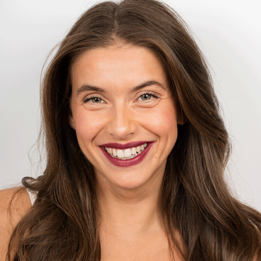 Rouge à lèvres hydratant • Grenat